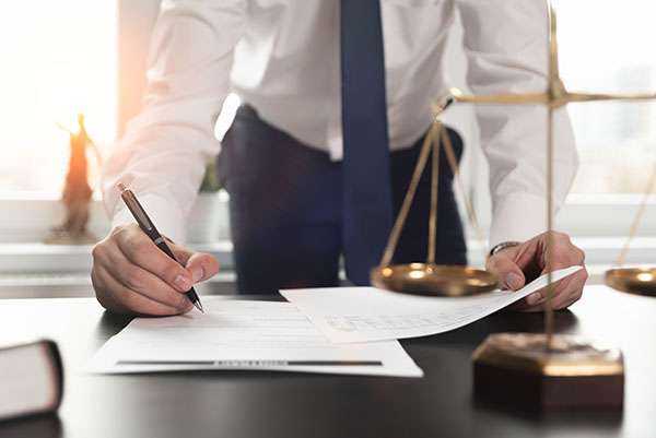 RHF What Exactly is Involved in the Litigation Process